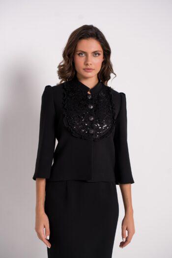 Féerie jacket in black crepe with embroidered details - close-up view"."