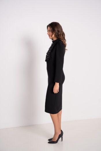 Robe crêpe dentelle noire – profil