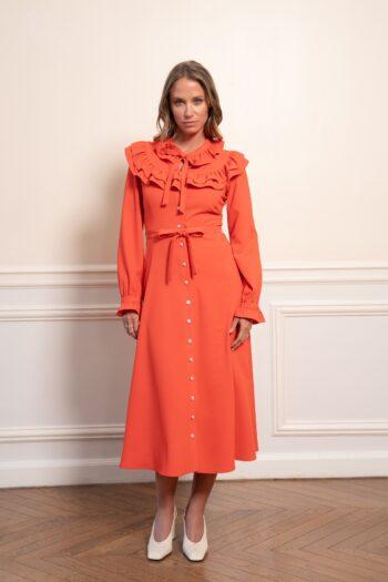 robe orange col volant vue face longueur midi élégante