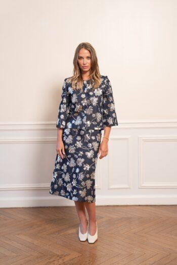 Veste Hadassa en denim rebrodé de sequins avec motif floral lumineux