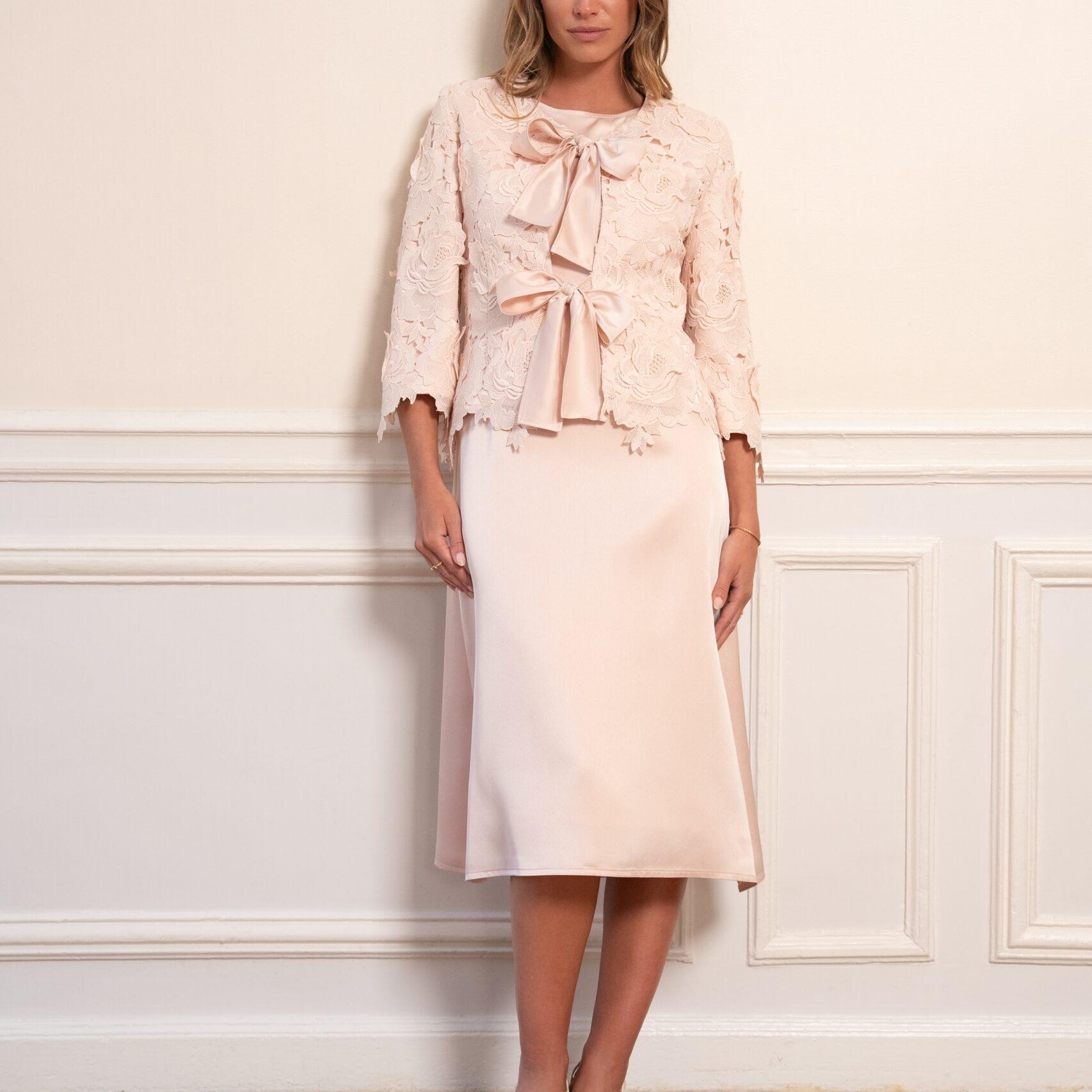 Veste Guillemette en guipure – veste guipure rose élégante