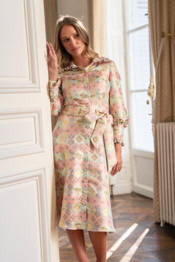 détail jacquard pastel et ceinture robe Hadar