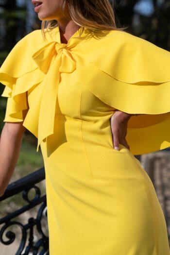 détail col lavallière et volants robe Harielle